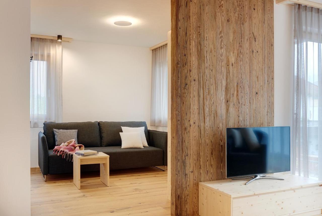 Ariala Apartments Falzes Eksteriør billede