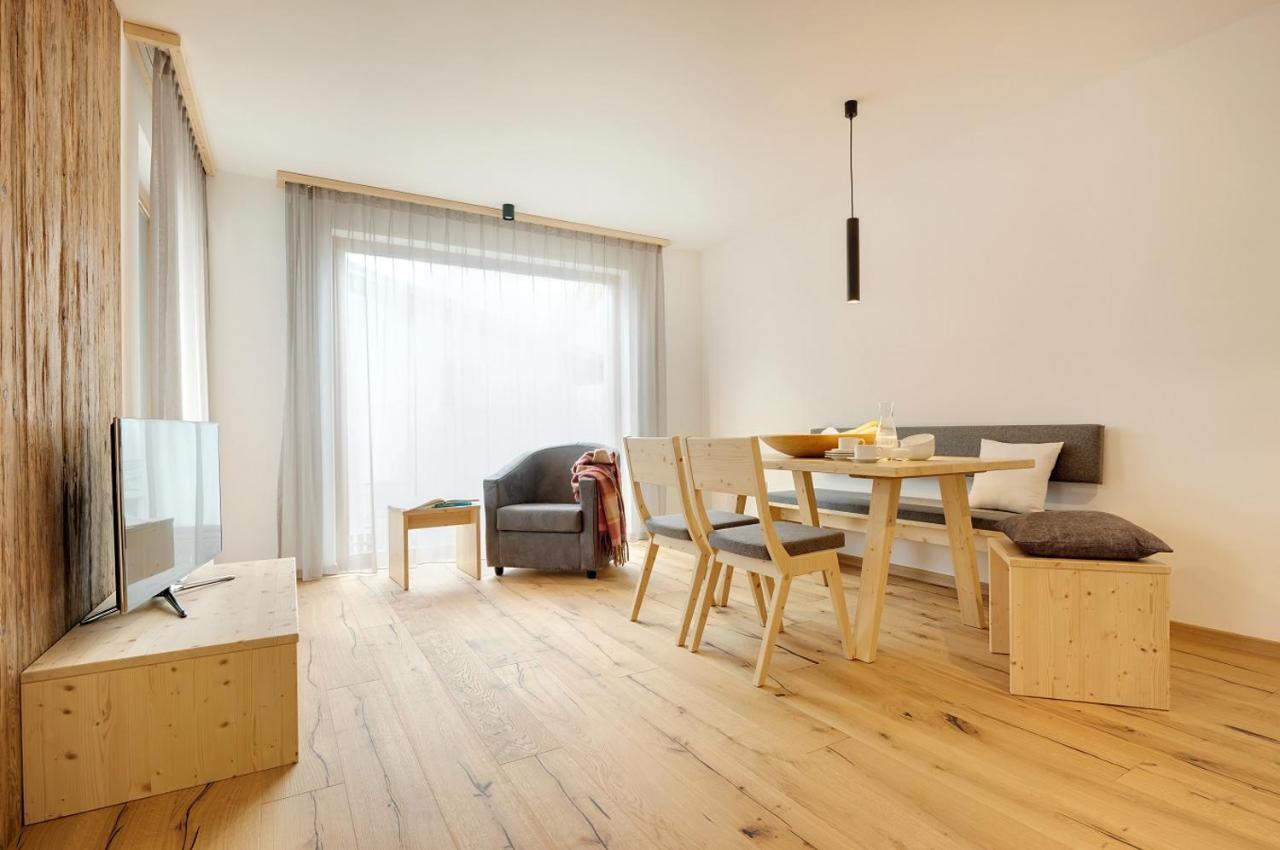 Ariala Apartments Falzes Eksteriør billede